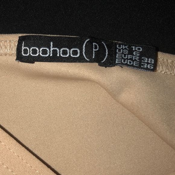 Beige jumpsuit with cute side hanging straps - Picture 4 of 6